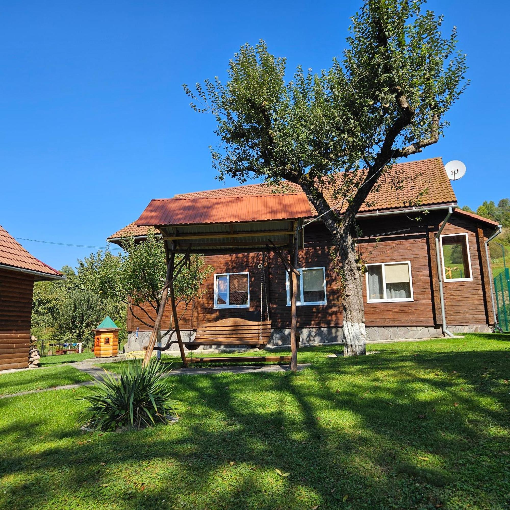 Зачаровані Карпати, Воловець Exteriér fotografie